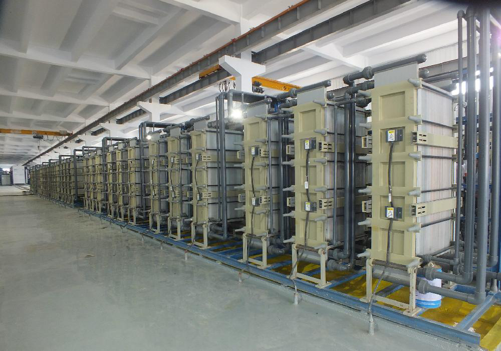 連續(xù)式砂過(guò)濾器(流砂過(guò)濾器) Sürekli kum filtresi (ak?? kum filtresi)